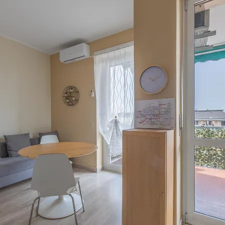 Panoramic Loft In With Balcony - Ac & Wifi Apartman